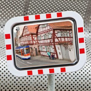 Espejo para carreteras